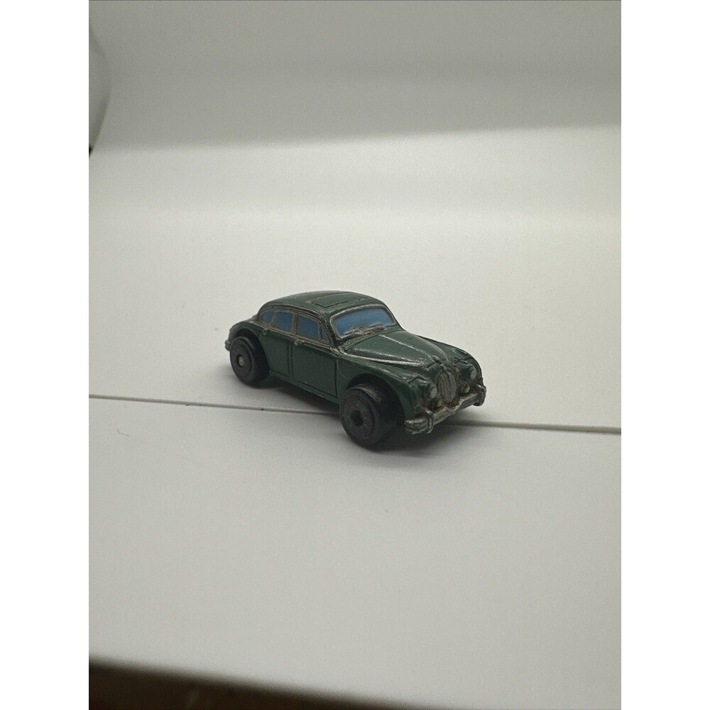Vintage Micro Machines Jaguar MK II 3.8 Green LGTI 1996